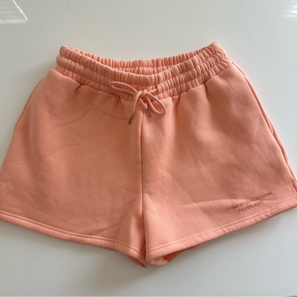 NWOT Comfrt Collection Pastel Edit Heavyweight Sweat Shorts - Coral - Picture 2 of 8
